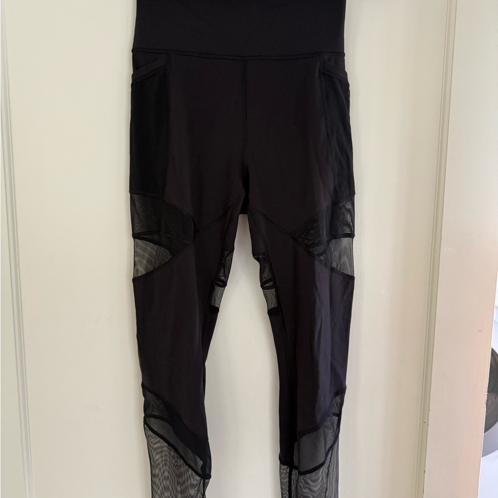 lululemon athletica Black Leggings with Mesh Accents